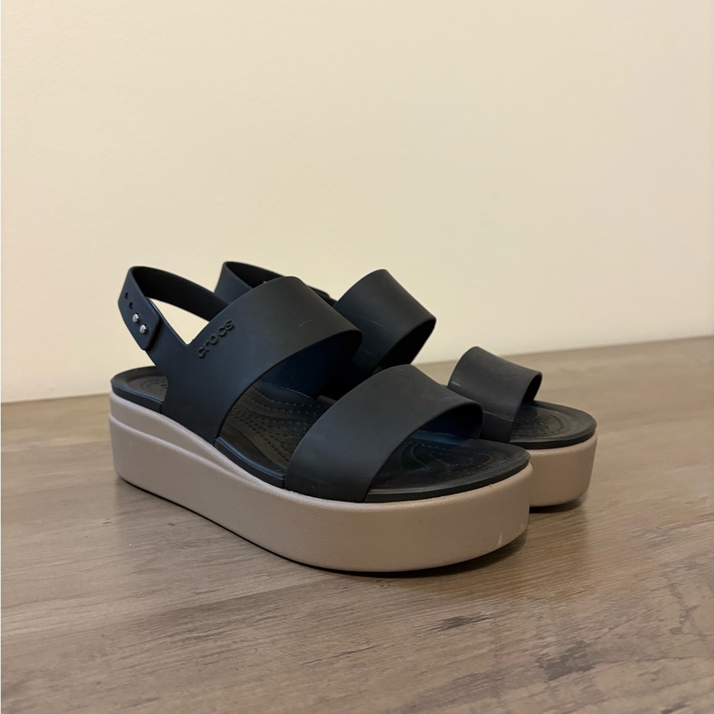 Crocs Women's Black and Tan Platform Sandals